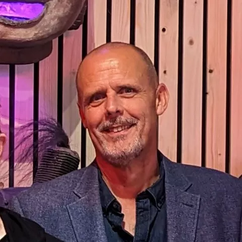 Russell Dilks Managing Director